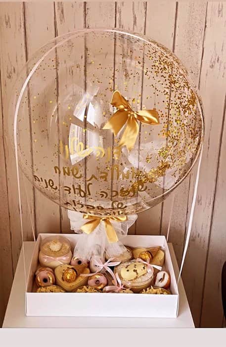 כדור פורח מוזהב