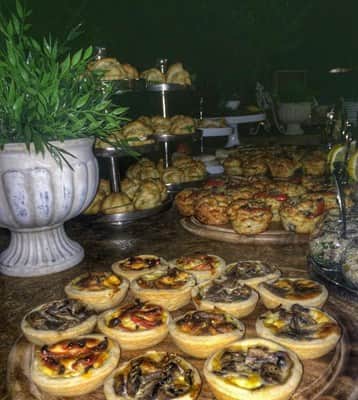 11222587_493692100780385_4797856420483661053_n