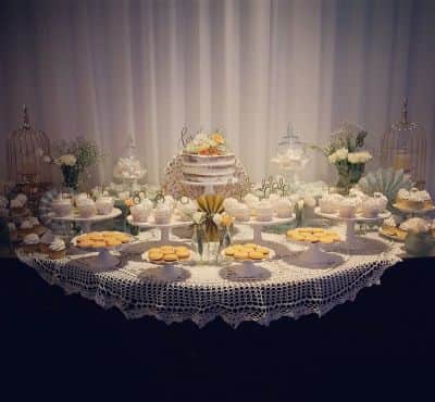 שולחן טורקיז זהב