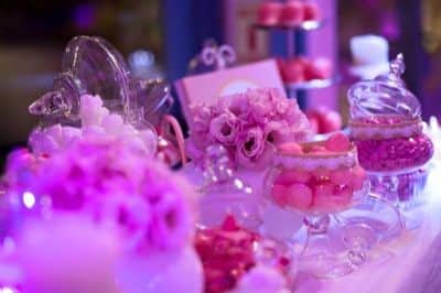 שולחן מעוצב לבריתה