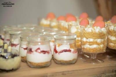 שולחן קינוחים