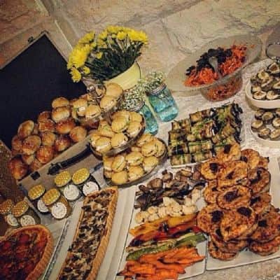 שולחן קייטרינג מעוצב