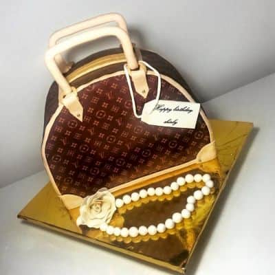 עוגת תיק לואי ויטון