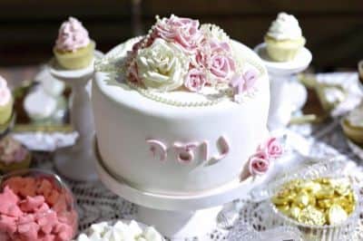 עוגת בת מצווה ורוד