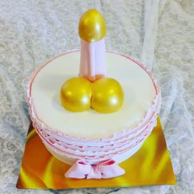 עוגה למסיבת רווקות